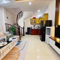 7 tỷ có nhà Cầu Giấy cực vip, 38m2, 5 tầng mới tinh, chủ tặng nội thất xịn xò