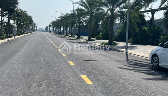 NH thanh lí cần bán gấp 5 nền,đường Nguyễn Hữu Trí, Thị trấn Tân Túc, Bình Chánh,Giá 800TR,sổ riêng - Ảnh 1