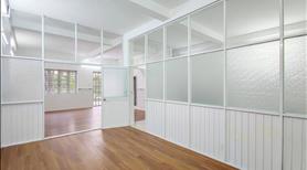 Chủ nhà cần cho thuê nguyên căn nhà mặt tiền 200m2 tại Quận 4 - Ảnh 19