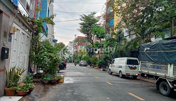 nhà mặt phố sầm uất, khu dân trí cao, đường rộng thông thoáng, thuận lợi cho kinh doanh buôn bán - Ảnh 1