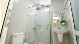 Căn hộ Quận 1 ,35m2 gần phố đi bộ Bùi Viện, sát cầu Nguyễn Văn Cừ có ban công. - Ảnh 6