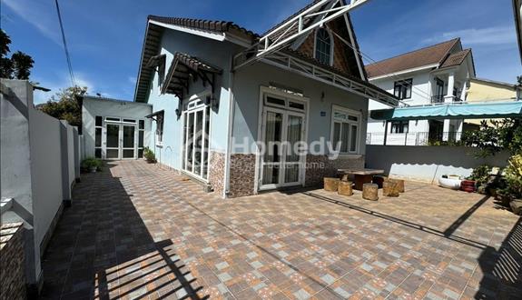 Bán Nhanh Đất đường Cô Giang, Phường 09, Tp.Đà Lạt 235m2 sân đậu ô tô - Ảnh 1