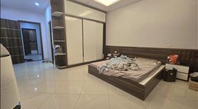 bán căn nhà mặt phố 5 tầng 99m mặt tiền 4.8 m . hết nước chấm - Ảnh 2