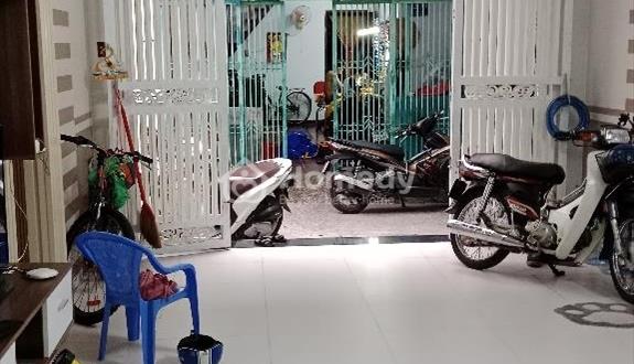 Bán nhà Tân Phú, Gò Dầu, HXH, 2 tầng, 4x12.5m, giá 4.85 tỷ - Ảnh 1