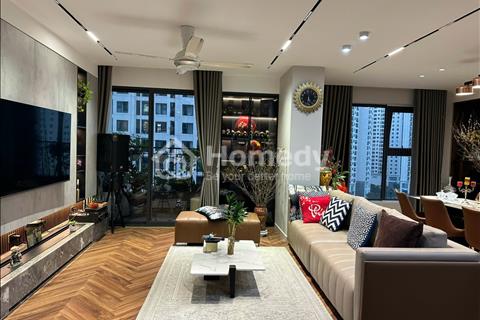 Chính chủ bán nhà để xuống nhà mặt đất, tầng 10, hướng mát, có slot oto. LH 0904530565