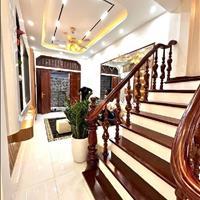 🔥 Chính chủ bán nhà Quan Hoa, 40m2, 4pn, full nội thất, gần phố - chỉ nhỉnh 8 tỷ 🔥