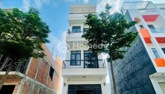 Bán nhà 1 trệt 2 lầu + 1 tum sân thượng - Full thổ cư - Chỉ 3,75 tỷ - Ảnh 1