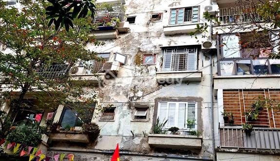 Bán nhà chung cư –An Dương Vương  Tây Hồ DT 44m2 T3-2,7 tỷ - Ảnh 1
