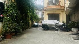 chủ nhà cần bán gấp căn nhà 5 tầng trục đường  Láng Đống Đa, - Ảnh 4