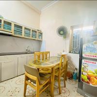 Cho Thuê Nhà 40m² X 4 Tầng, 4 Ngủ, Full Đồ, Phố Vĩnh Phúc, Ba Đình.