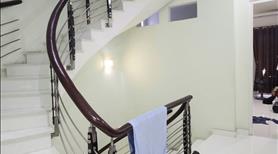 Bán Nhà – DT: 74m2 (4,1x18m) – Hẻm 8m – Đường Nguyễn Thiện Thuật – P. 3 – Quận 3 – Giá 20tỷ TL. - Ảnh 4