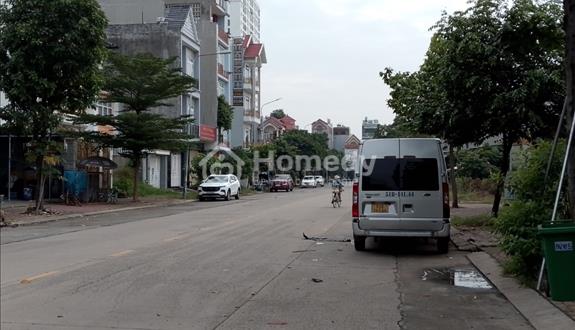 Bán gấp nhà 3 tầng ( ngã  4 5.50, Vincom) dĩ an, bình dương. - Ảnh 1