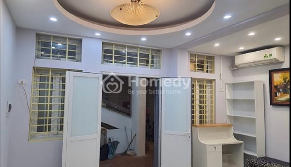 Nhà tập thể mặt phố víp gần hồ Hoàn Kiếm - Vị trí vàng đáng sống bậc nhất thủ đô . - Ảnh 1