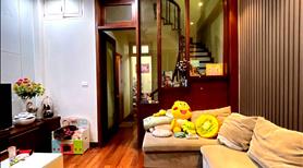 Ở LUÔN! Nhà Kim Mã, Ba Đình - Lô góc – Ngõ nông, rộng – Gần phố - 10.2 tỷ - Ảnh 2