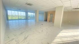 Tận hưởng môi trường làm việc đẳng cấp với TOP văn phòng dành cho công ty IT hành đầu Đà Nẵng - Ảnh 4