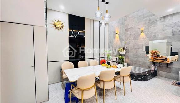 VHA117 Bán nhà 6 tầng có thang máy mặt đường Phạm Ngọc Thạch - Ảnh 1