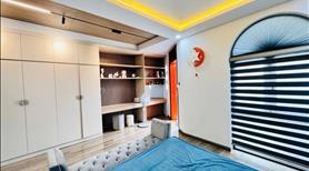 VHA117 Bán nhà 6 tầng có thang máy mặt đường Phạm Ngọc Thạch - Ảnh 7