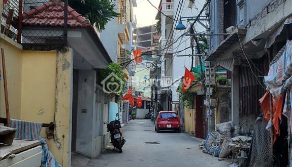 LÔ GÓC 2 thoáng, Ô TÔ - Trung tâm Quận Cầu Giấy  - Ngõ thông - Xây chung cư MINI - Kinh Doanh đỉnh! - Ảnh 1