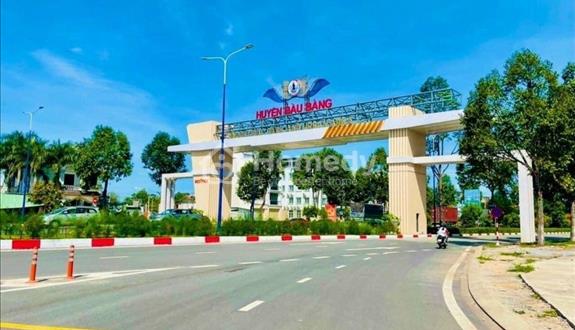 Chú 8 bán lại lô đất hướng quốc lộ 13 đi vào 800m đường nhựa - Ảnh 1