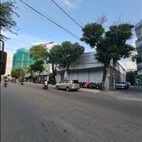 Nhà cấp 4 góc 2 mặt tiền ngang 33m đường Phước Long, tp. Nha Trang