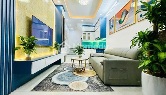 Bán nhà đường Tây Sơn, Đống Đa, căn góc, 30m ra mặt phố kinh doanh, đối diện Đại học Thủy Lợi - Ảnh 1