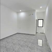 bán nhà gấp tại cây xăng lai uyên ở đường 22/12