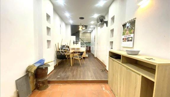 Bán nhà Phố Hào Nam, Nhà dân xây chắc chắn, Vị trí trung tâm nhiều tiện ích, 5 tầng, Giá: 6.5 Tỷ. - Ảnh 1