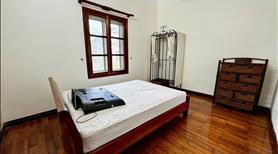 Nhà sân vườn rộng, đồ cơ bản, 4 phòng ngủ ở Tô Ngọc Vân cho thuê - Ảnh 7