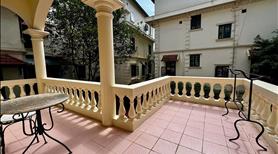 Nhà sân vườn rộng, đồ cơ bản, 4 phòng ngủ ở Tô Ngọc Vân cho thuê - Ảnh 8