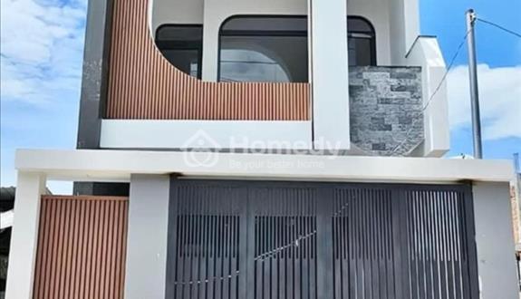 Chính chủ bán nhà gi á ngộp mặt Tiền sổ riêng - Ảnh 1