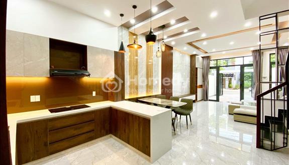 Bán gấp nhà gần chợ thành nam , DT743 An phú Thuận An - Ảnh 1