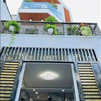 Đi nước ngoài định cư bán gấp nhà ở đường Nguyễn Gia Thiều, phường 6, quận 3, giá 2 tỷ 850 triệu