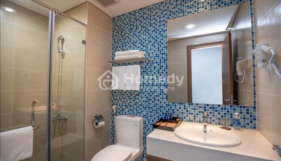 Chính chủ mở bán căn góc tại Ramada Hạ Long, căn hộ diện tích 70m2 giá chỉ 1 tỷ 9 - Ảnh 1