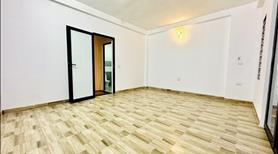 Nhà đẹp đón tết - Tôn Đức Thắng, Đống Đa - 35m², 5 tầng, mt 4.2m, giá chỉ 6.35 tỷ.
LH 0382617983 - Ảnh 3