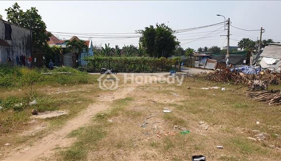 Bán gấp lô đất full thổ cư DT 1.100m2, gần trường Bùi Văn Ngữ - Bà Điểm, Hóc Môn - Ảnh 1