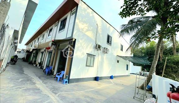 Còn 2 căn mặt tiền 620 tr tặng nội thất. Sát bên Chợ Gò Đen, ra QL1a 200m, Chợ Bình Chánh 5p - Ảnh 1