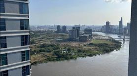 Sunwah Pearl - Căn 2PN diện tích lớn 106.6m2 view sông - Giá 12 tỷ / Tặng kèm Full Nội Thất - Ảnh 2