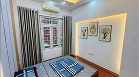 Bán nhà Kim Mã, gần ĐSQ Thuỵ Điển, 5 tầng full nội thất đón Tết - Ảnh 7