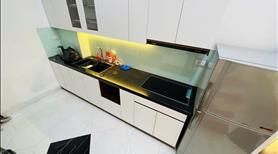 Bán nhà Kim Mã, gần ĐSQ Thuỵ Điển, 5 tầng full nội thất đón Tết - Ảnh 2
