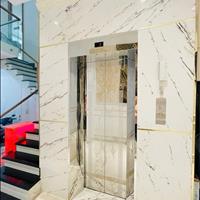 Bắn nhà mặt tiền đường số 37 Tân Quy Quận 7