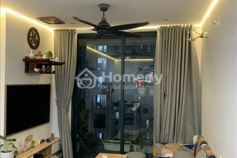 Bán căn 70m2 ban công hướng Đông full nội thất fpt plaza 2