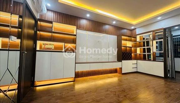 Bán tập thể Hai Bà Trưng lô góc , tầng trung , full nội thất , ô tô - 2.35 tỷ  - Ảnh 1