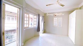 Bán nhà 4 tầng, hẻm Đoàn Thị Điểm, Quận Phú Nhuận, DT 4.3 x 8m, Giá 7.4 Tỷ - Ảnh 2