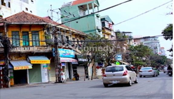 Nhà phố cổ - cách vài bước ô tô đỗ - gần vườn hoa hàng đậu - ngõ thoáng - sân rộng - gần phan đình - Ảnh 1