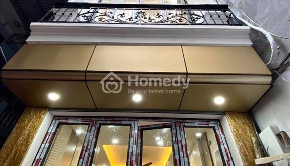 Bán nhà xây mới Ngọc Khánh, lô góc 3 thoáng, ngõ thông, hè thoáng, sân lát gạch đỏ chống trơn - Ảnh 1