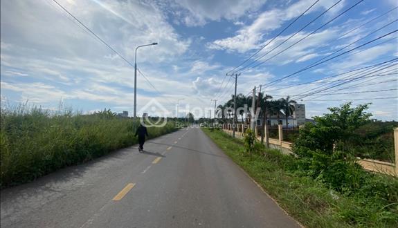 Bán 1100m2 mt đường Nam lộ 101 La Ngà. Sổ rieng, đường nhựa. - Ảnh 1
