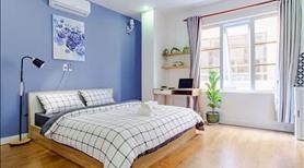 Bán  gấp tòa căn hộ kèm nhà hàng lô góc 2 mặt phố giá sụp sàn - Ảnh 3