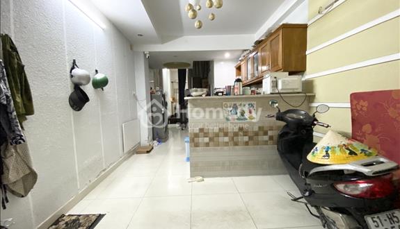 Bán nhà 2 mặt tiền HXH trên đường Phan Văn Trị, phường 11, Bình Thạnh. - Ảnh 1