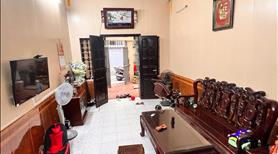🪖Bán nhà 50m2 bê tông Thịnh Quang, ngõ 3 gác, SH quay đầu, 50m ra ô tô đỗ, thoáng - Ảnh 2