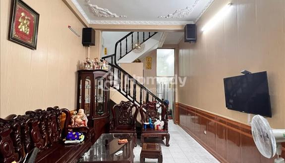 🪖Bán nhà 50m2 bê tông Thịnh Quang, ngõ 3 gác, SH quay đầu, 50m ra ô tô đỗ, thoáng - Ảnh 1